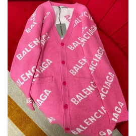 Женский розовый кардиган Balenciaga Женский розовый кардиган Balenciaga