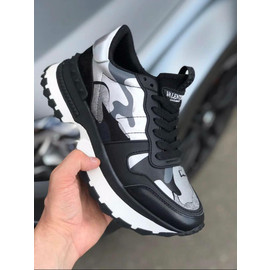 Кроссовки Valentino Garavani черные