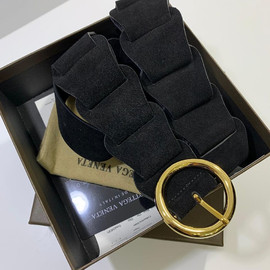Женский замшевый черный ремень Bottega Veneta