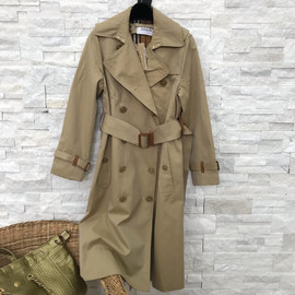 Бежевый женский тренч Burberry
