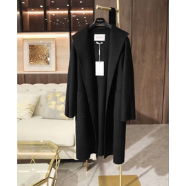 Женское черное пальто Max Mara