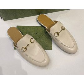 Мюли Gucci Princetown молочные