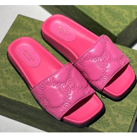 Шлепки Gucci розовые кожаные