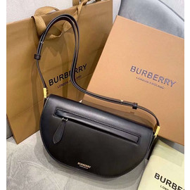 Женская черная кожаная сумка Burberry Olympia