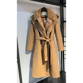 Женское бежевое пальто Max Mara Женское бежевое пальто Max Mara