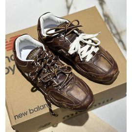 Женские кожаные коричневые кроссовки New Balance Miu Miu