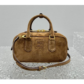 Женская замшевая сумка Miu Miu Arcadie Mini коричневая
