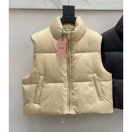 Женский короткий бежевый жилет Miu Miu