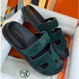 Замшевые тено-зеленые шлепанцы Hermes
