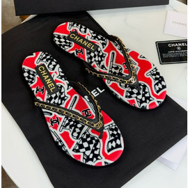 Женские красные с черным тонги Chanel