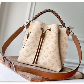 Кожаная сумка Louis Vuitton Muria