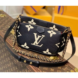 Черная женская сумка Louis Vuitton Multi Pochette