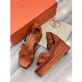 Коричневые замшевые босоножки Hermes