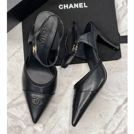 Кожаные туфли Chanel черные на высоком каблуке