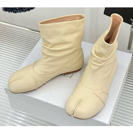 Бежевые кожаные ботильоны Maison Margiela