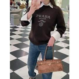 Женский шоколадный свитер Prada Женский шоколадный свитер Prada