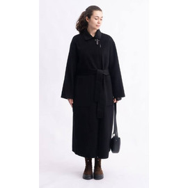 Женское пальто Max Mara черное