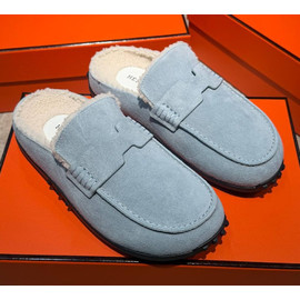 Женские замшевые голубые мюли Hermes Go с мехом