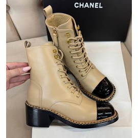 Женские ботинки из кожи Chanel бежевые