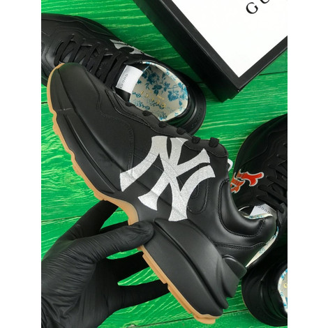 Мужские черные кроссовки Gucci Rhyton NY