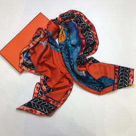 Цветной платок Hermes