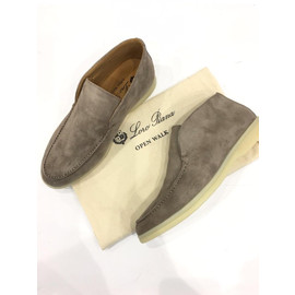 Замшевые серые женские ботинки Loro Piana