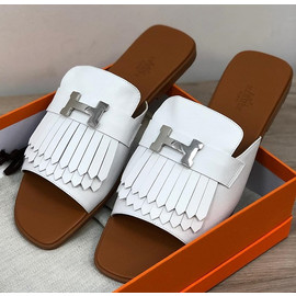 Женские белые шлепанцы Hermes
