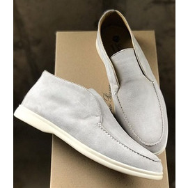 Замшевые женские ботинки Loro Piana молочные