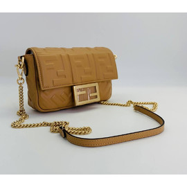 Женская сумка Fendi Baguette Mini бежевая 20 см