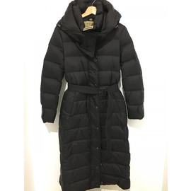 Женский пуховик Burberry черный